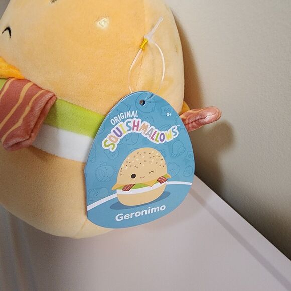 Squishmallows Geronimo The Bagel Breakfast Sandwich 8" Food Plush NWT - Picture 5 of 13
